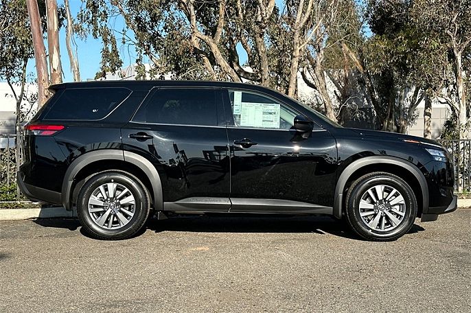 2025 Nissan Pathfinder