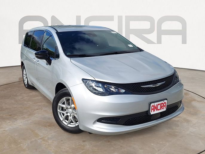 2026 Chrysler Voyager