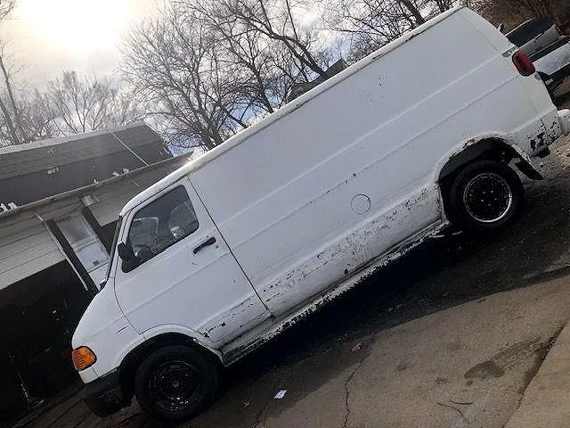 2002 Dodge Ram Van