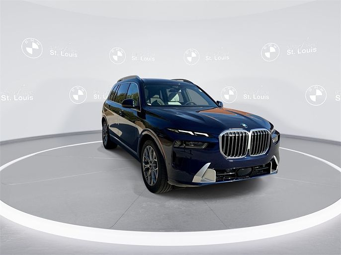 2025 BMW X7