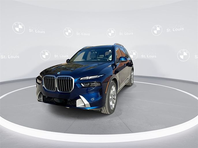 2025 BMW X7