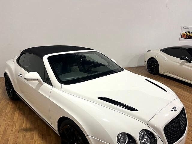 2011 Bentley Continental Supersports image 14