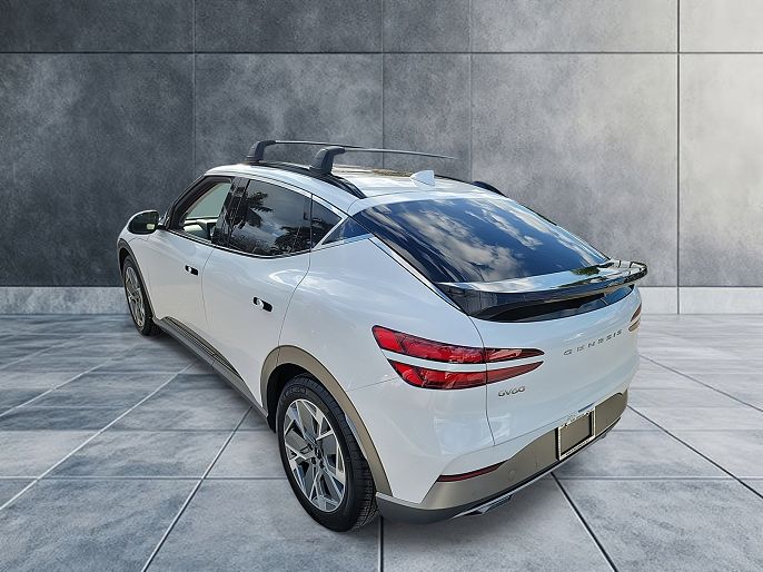 2025 Genesis GV60