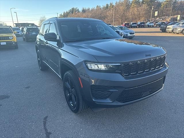 2022 Jeep Grand Cherokee