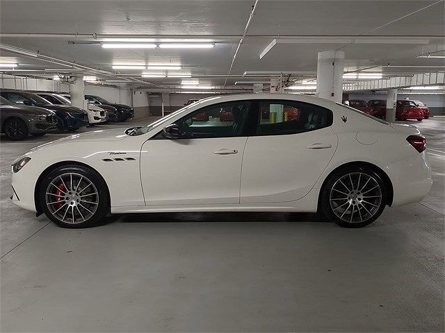 2024 Maserati Ghibli