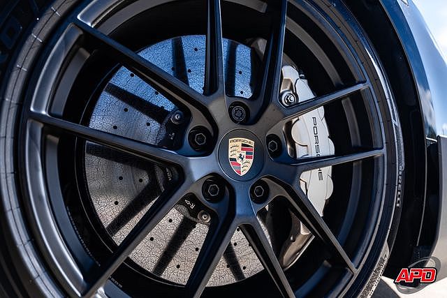 2025 Porsche Taycan
