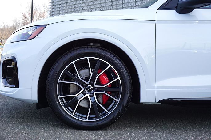 2025 Audi SQ5