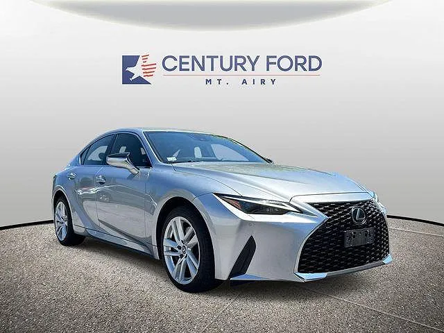 2021 Lexus IS