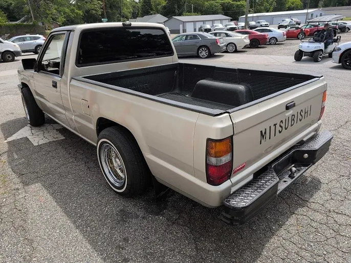 1992 Mitsubishi Mighty Max