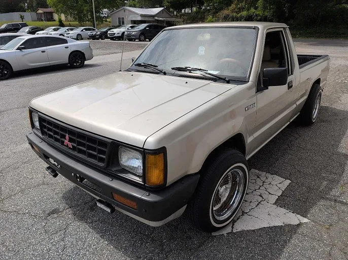 1992 Mitsubishi Mighty Max