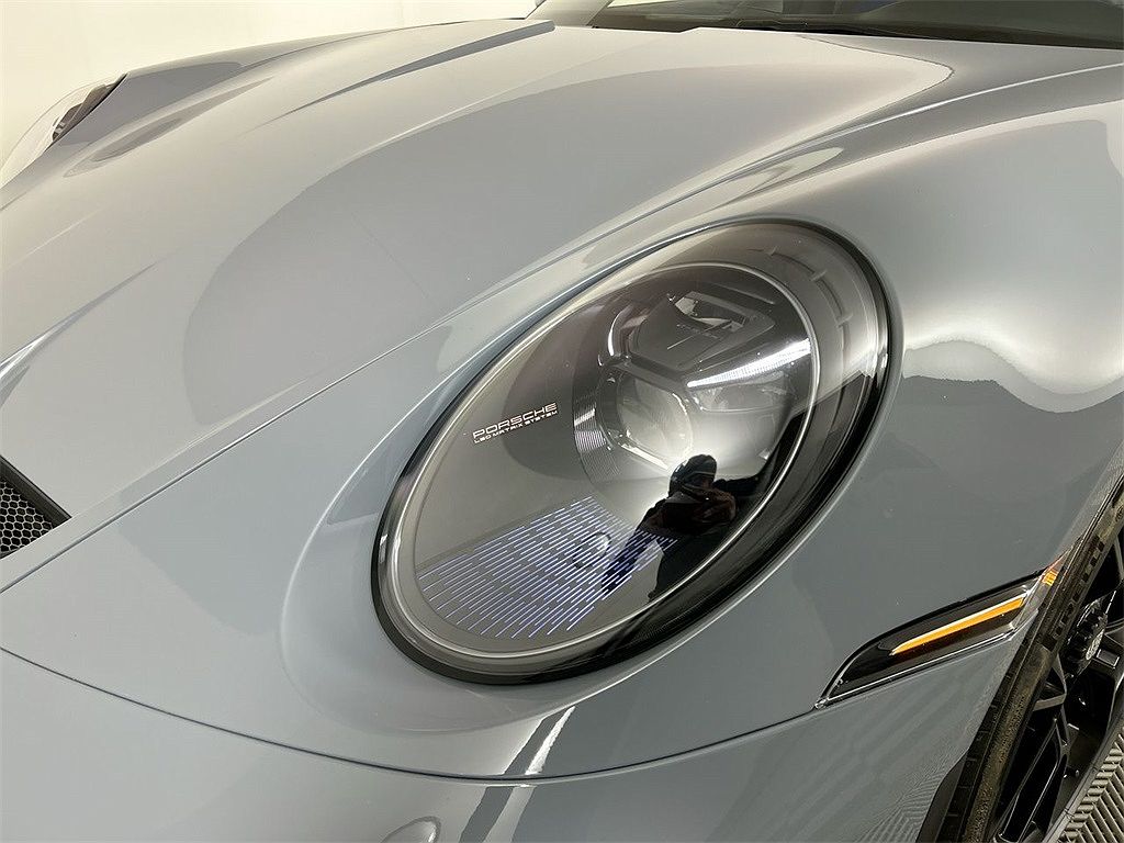 2023 Porsche 911 GT3 image 15