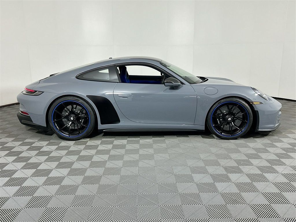 2023 Porsche 911 GT3 image 7
