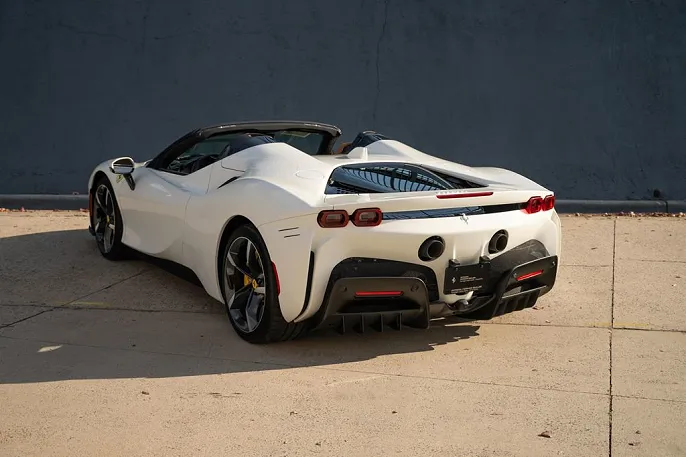 2024 Ferrari SF90