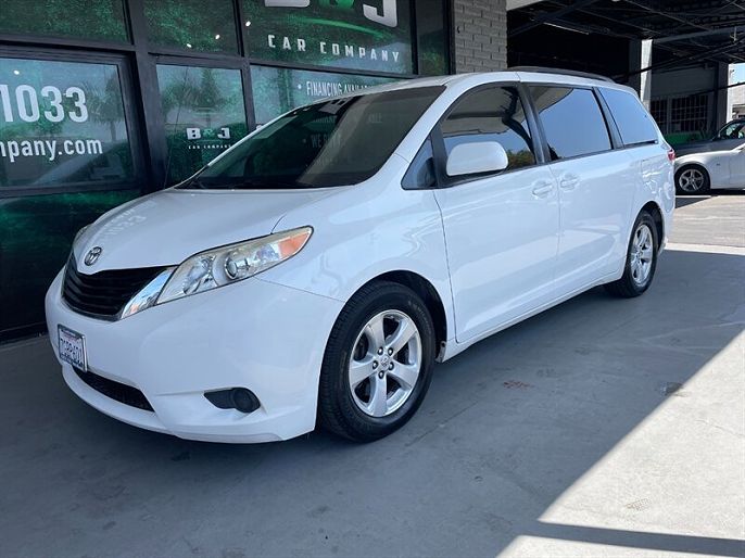 2014 Toyota Sienna