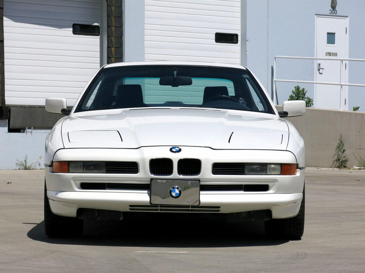 1991 BMW 8 Series 850i image 9