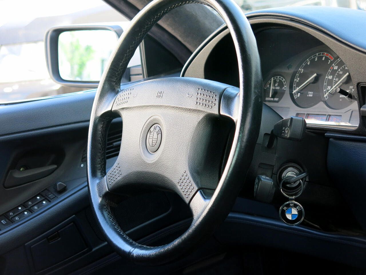 1991 BMW 8 Series 850i image 33