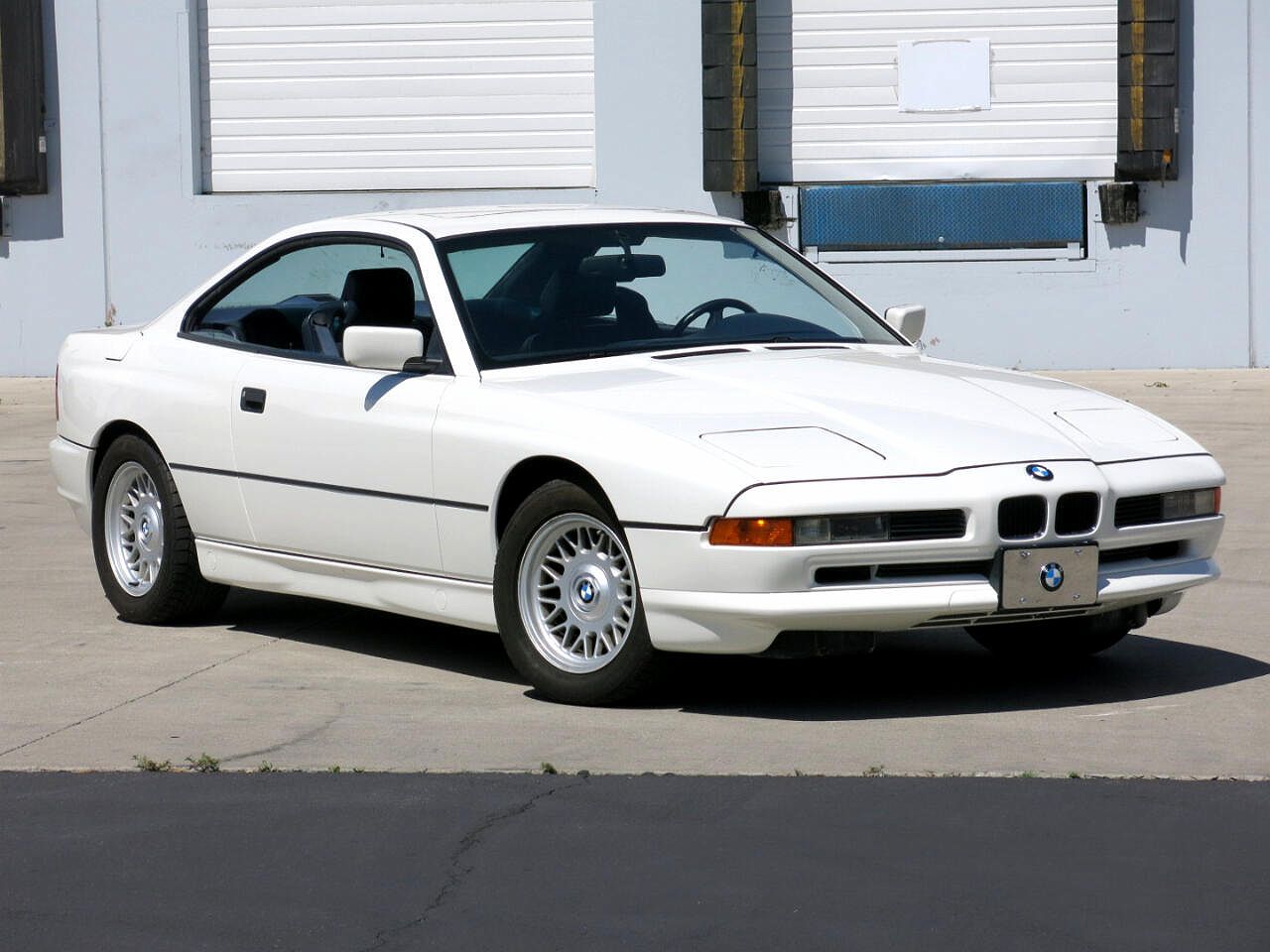1991 BMW 8 Series 850i image 7