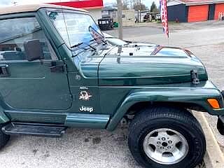 1999 Jeep Wrangler Sahara image 18