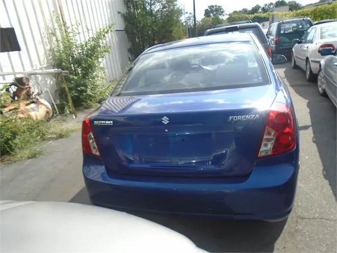 2004 Suzuki Forenza