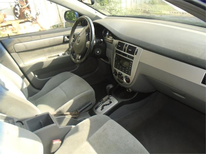 2004 Suzuki Forenza