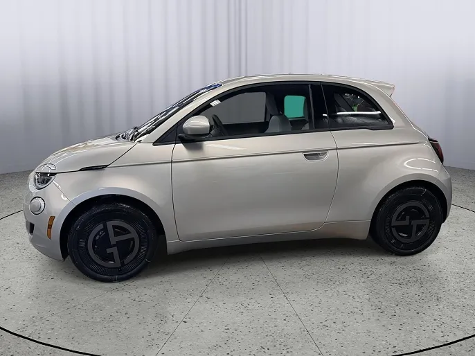 2025 Fiat 500e