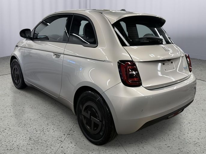 2025 Fiat 500e