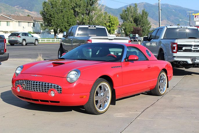 2002 Ford Thunderbird