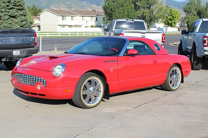 2002 Ford Thunderbird