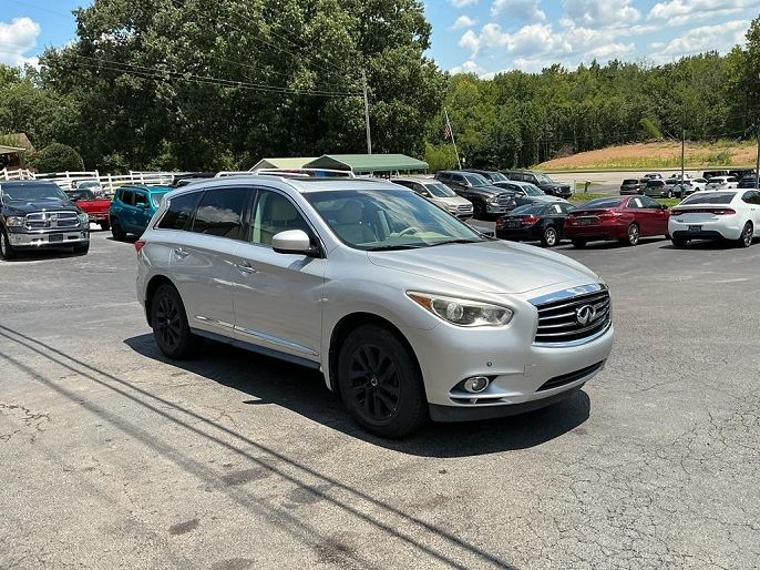 2013 Infiniti JX35
