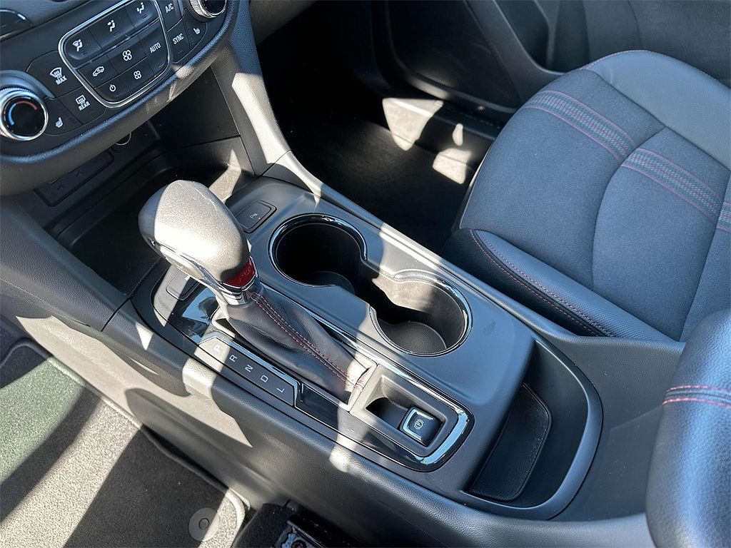 2022 Chevrolet Equinox RS image 4