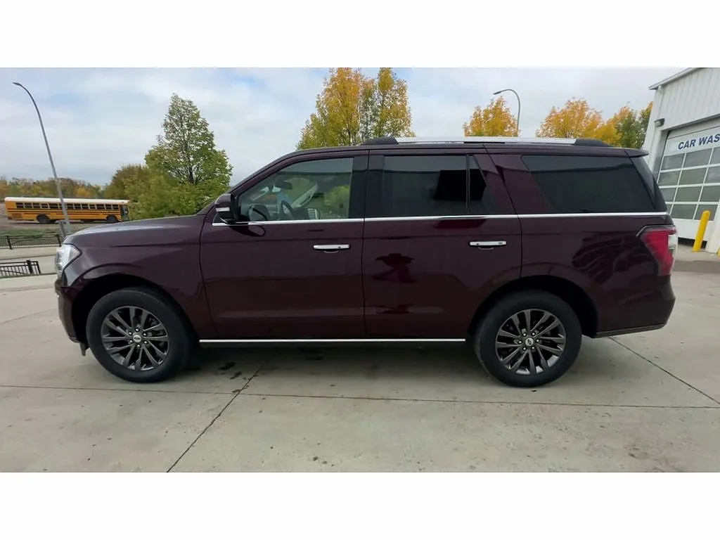 2021 Ford Expedition Limited image 4