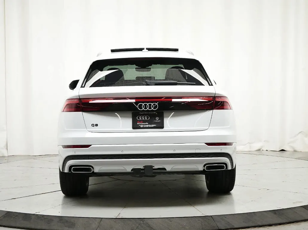 2024 Audi Q8 Premium Plus image 4