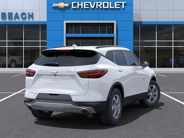 2024 Chevrolet Blazer LT2 image 3