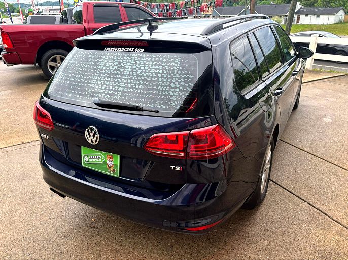 2017 Volkswagen Golf