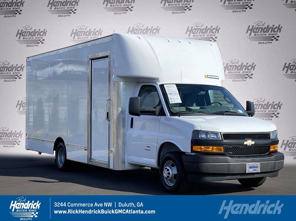 2021 Chevrolet Express 4500 image 0