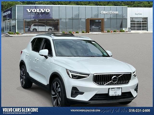 2024 Volvo XC40