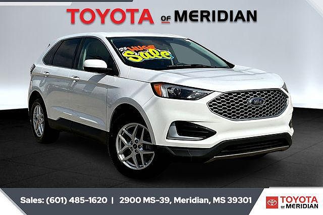 2023 Ford Edge