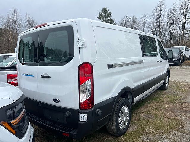 2024 Ford E-Transit