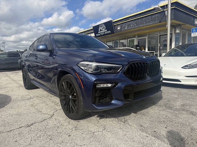2021 BMW X6