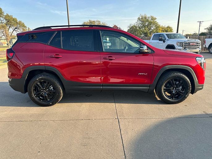 2024 GMC Terrain