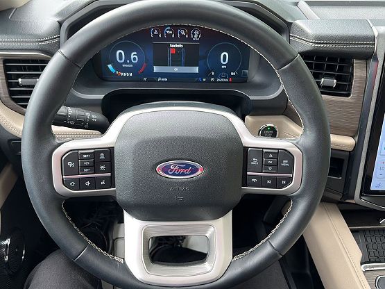 2024 Ford Expedition MAX Limited photo 11
