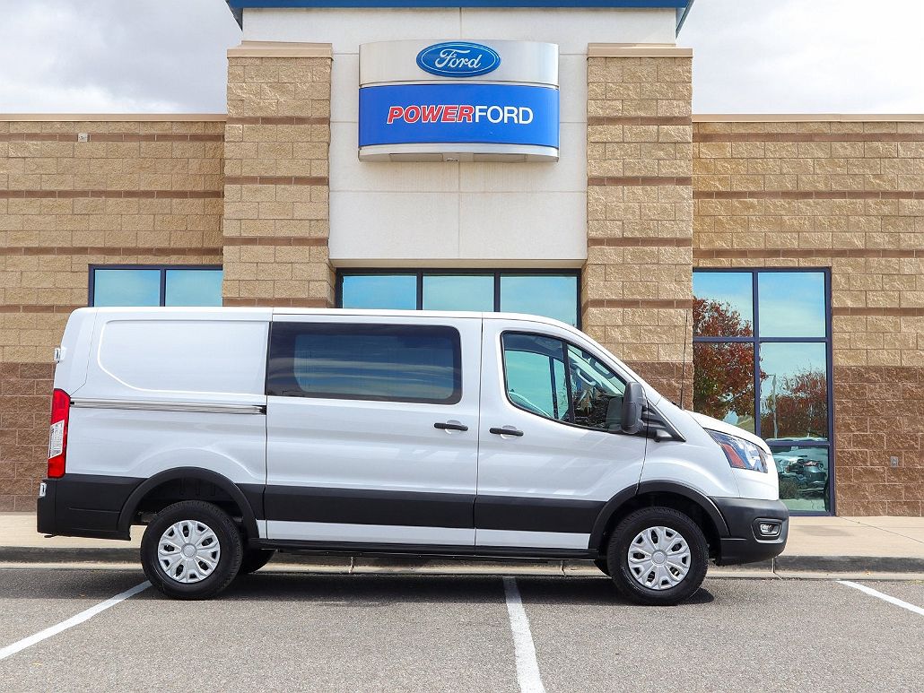 2023 Ford E-Transit null image 4