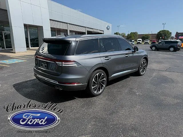 2024 Lincoln Aviator