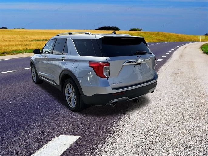 2022 Ford Explorer