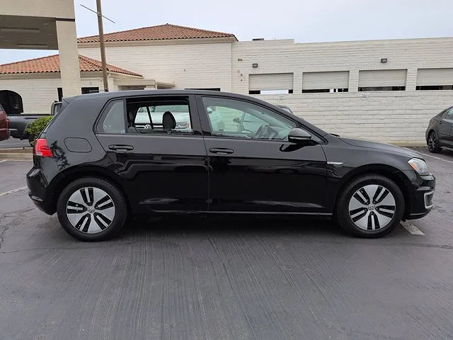 2015 Volkswagen e-Golf