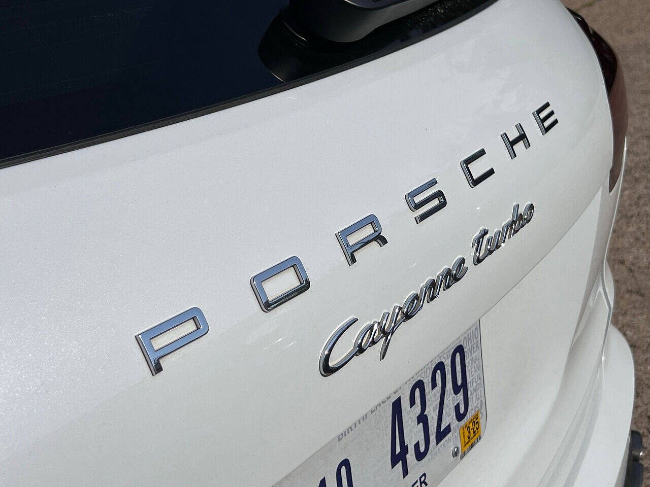 2015 Porsche Cayenne Turbo image 72