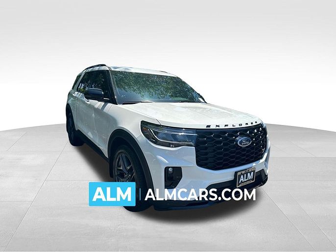 2025 Ford Explorer
