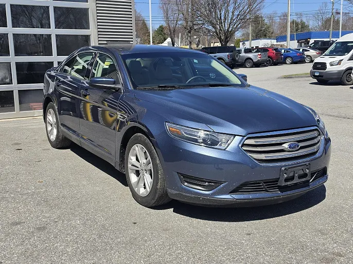 2018 Ford Taurus