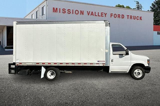 2021 Ford Econoline