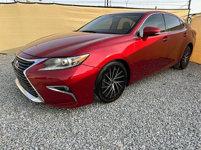 2016 Lexus ES